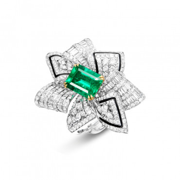 RichandRare-RARE-EMERALD, ENAMEL AND DIAMOND 'RIBBON' RING